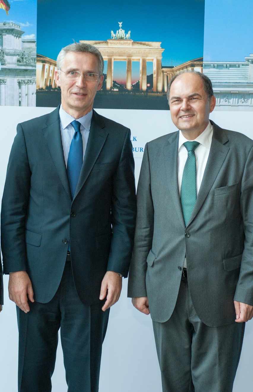NATO Generalsekretär Jens Stoltenberg und Christian Schmidt MdB, Präsident der Deutschen Atlantischen Gesellschaft. 